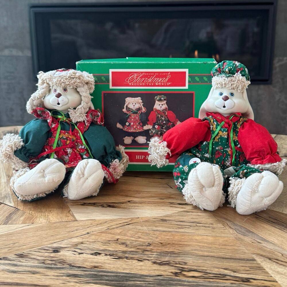 Vintage 1995 House of Lloyd Christmas Around the World Hip & Hop Bunny Dolls Set